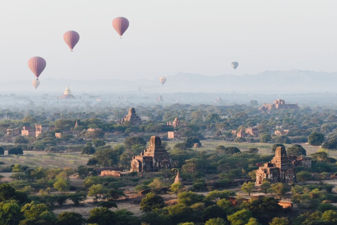 バガン遺跡の絶景写真